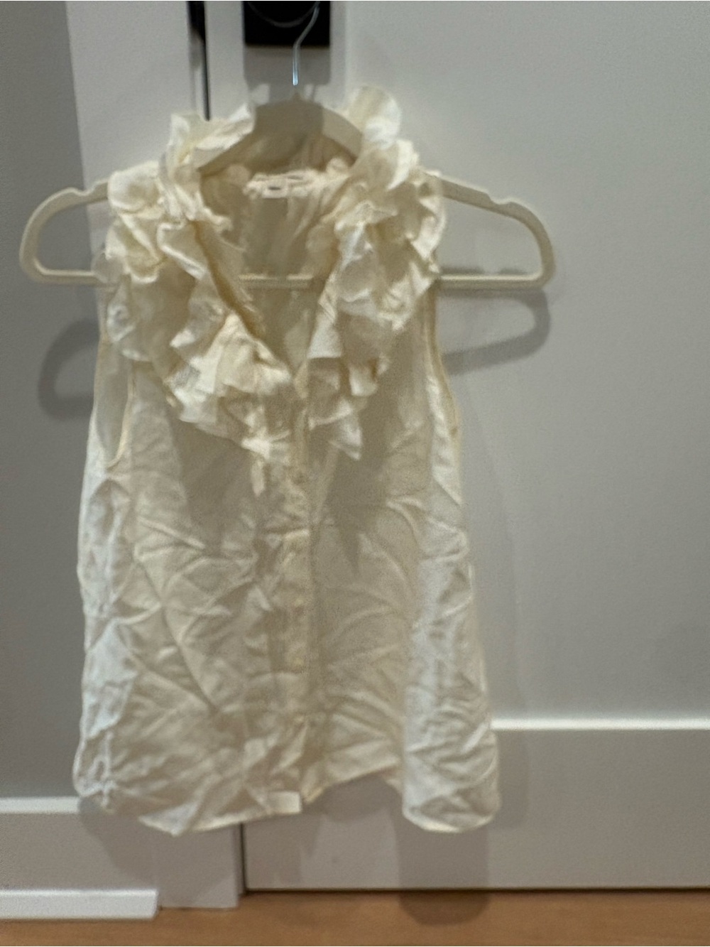 Jcrew Silk Sleeveless Ruffle Collar Blouse - Cream